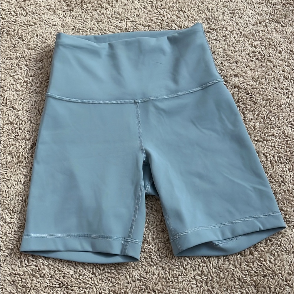 Lululemon Women's High-Waisted Blue Shorts